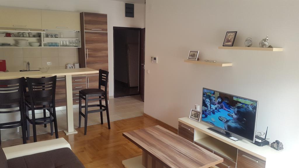Apartment Kovacevic Μπούντβα Δωμάτιο φωτογραφία